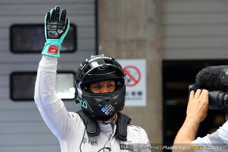 F1 | Rosberg domina anche in Russia su Hamilton e Raikkonen