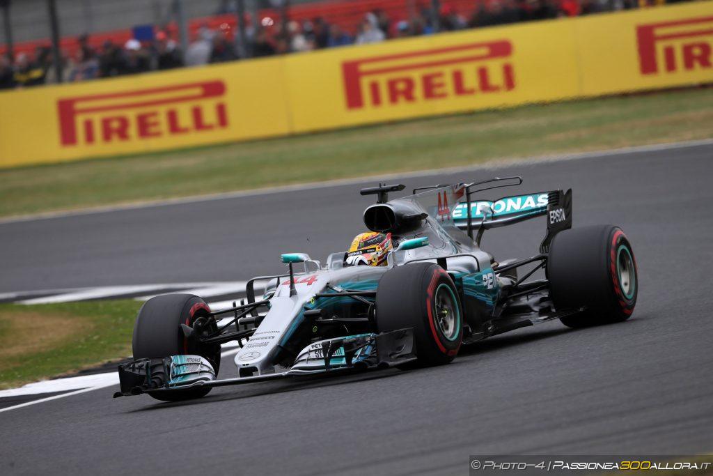 F1 | GP Gran Bretagna: Hamilton Pole record, poi Raikkonen e Vettel