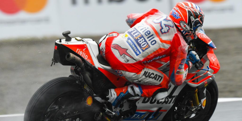 MotoGP | GP Giappone: altro duello Dovizioso-Marquez, vittoria incredibile del Dovi