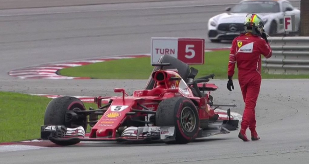 Ferrari, le diottrie della sfiga