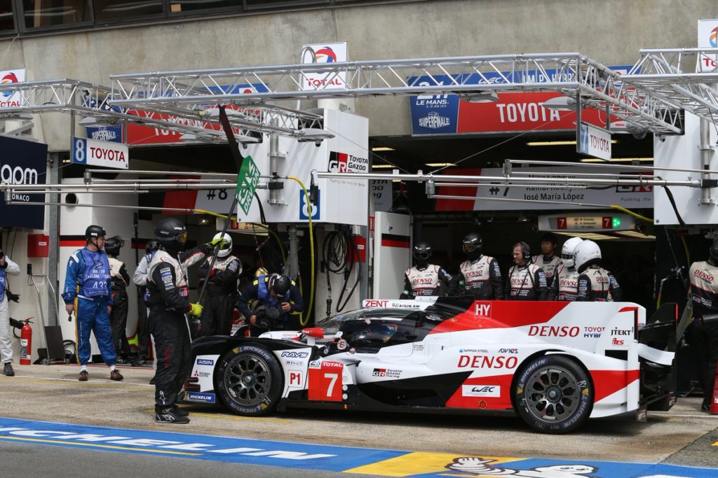 WEC | Le Mans: miglior tempo per Kobayashi nelle prove libere