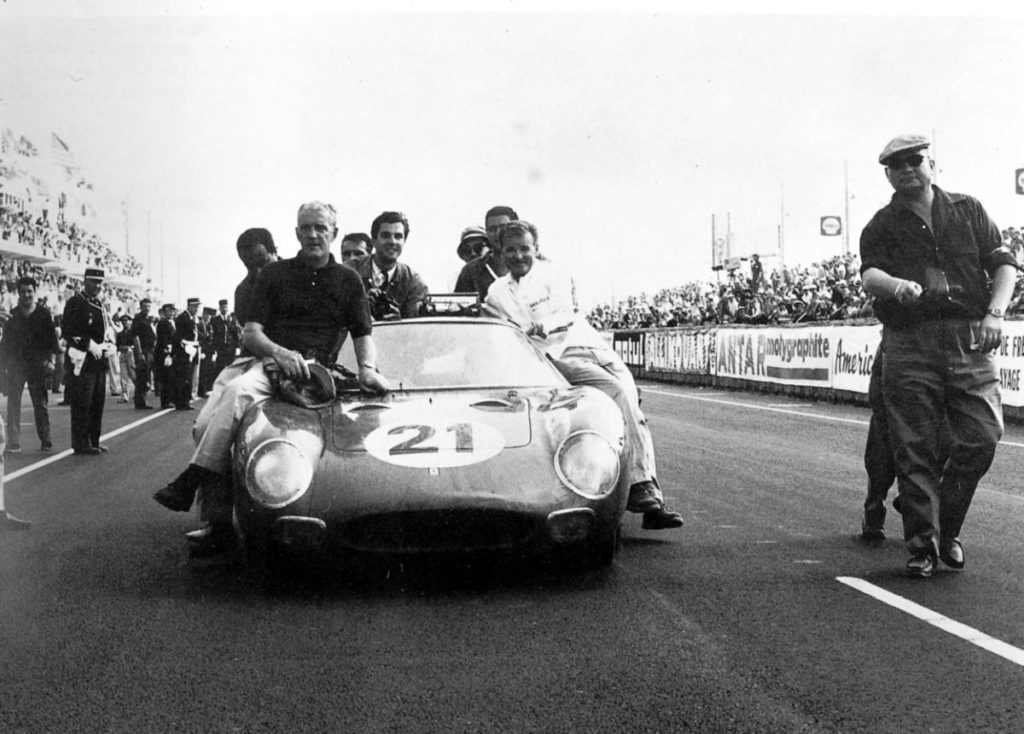 Ferrari e Le Mans: una nuova speranza 24 Ore Le Mans 1965: l'ultima vittoria assoluta di Ferrari a Le Mans con la 250LM NART guidata da Rindt e Gregory