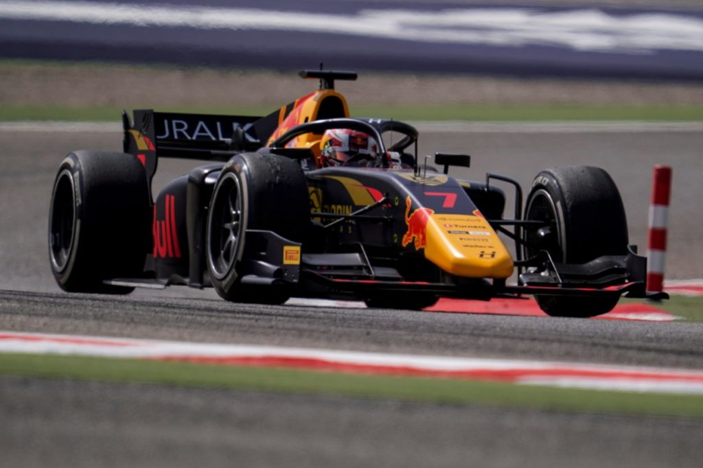 Liam Lawson e Juri Vips, compagni di squadra in F2, disputeranno i test post stagionali di Formula 1 ad Abu Dhabi nel mese di Dicembre.