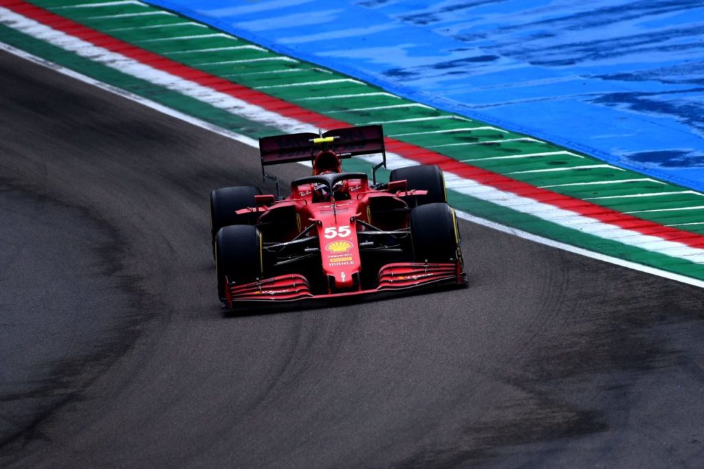 F1 | GP Emilia Romagna 2021: la gara di Carlos Sainz (Ferrari), quinto