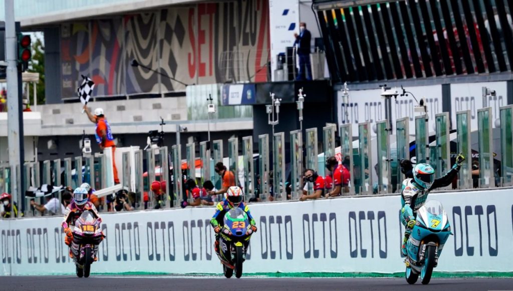 Moto3 | GP San Marino 2021: Dennis Foggia coglie il successo. Antonelli e Migno ammantano il podio col tricolore