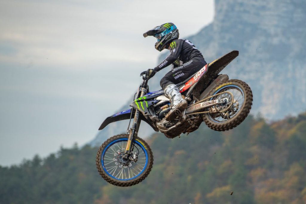 MXGP | GP Garda 2021: Gajser risorge in gara-2, Seewer si prende la vittoria assoluta MXGP | GP Garda 2021: Gajser risorge in gara-2, Seewer si prende la vittoria assoluta