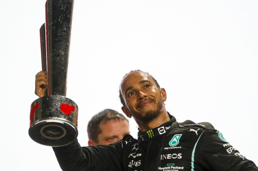 F1 | GP Qatar 2021: la gara di Lewis Hamilton (Mercedes), primo