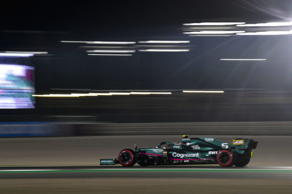 F1 | GP Qatar 2021: la gara di Sebastian Vettel (Aston Martin), decimo