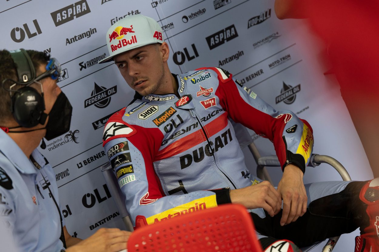 MotoGP | GP Australia 2022, Di Giannantonio (Ducati Gresini): "Crutchlow mi ha centrato e sono finito sull’erba"