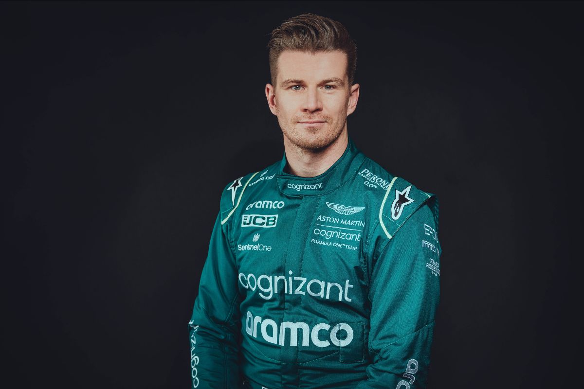 F3 | MP Motorsport conferma Smolyar nella sua line-up 2022 Hulkenberg, Aston Martin