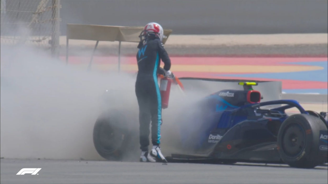 F1 | Test Bahrain, inizio incendio sulla Williams di Latifi F1 | Test Bahrain, inizio incendio sulla Williams di Latifi