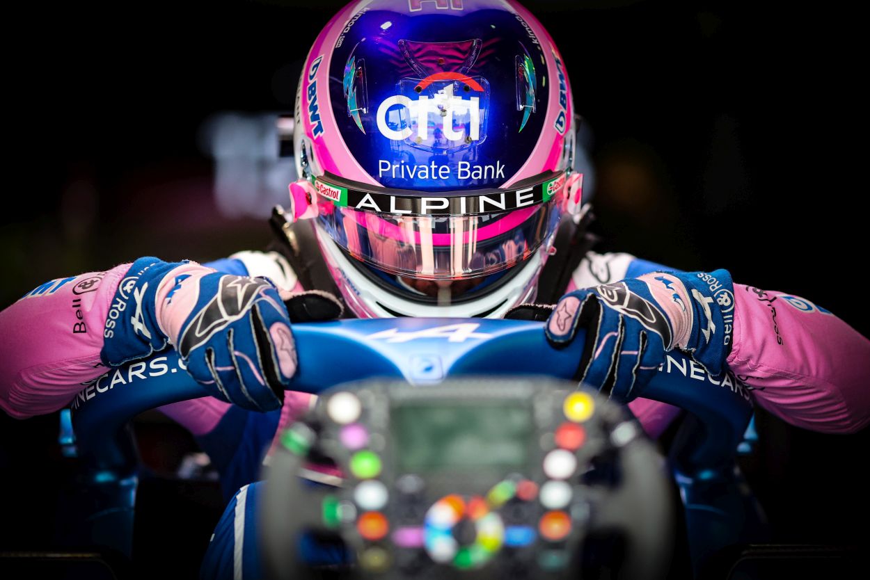 F1 | GP San Paolo 2022, Fernando Alonso penalizzato di 5 secondi per il contatto con Ocon nella Sprint