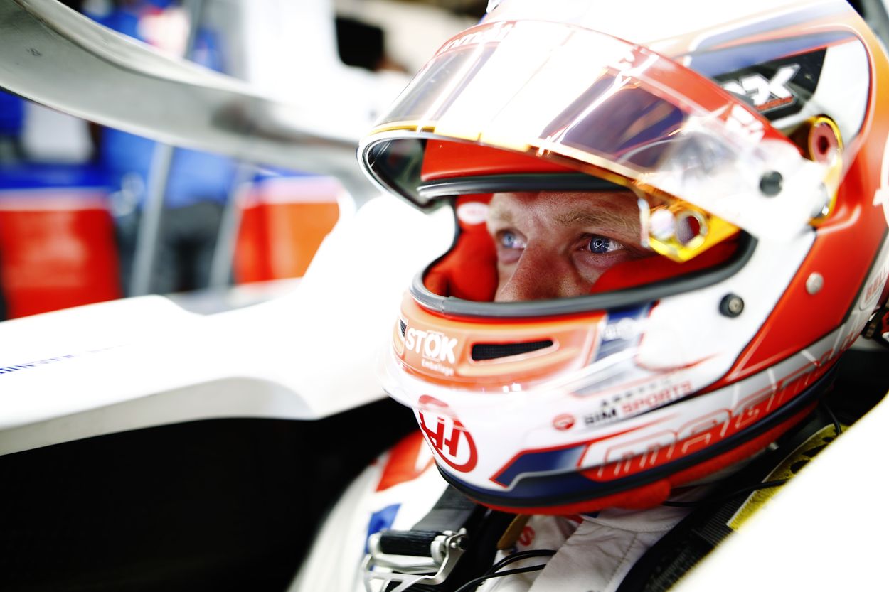 F1 | GP Abu Dhabi 2022, Libere, Magnussen: "Oggi non avevamo il passo giusto, ma la battaglia importante è quella di domenica"