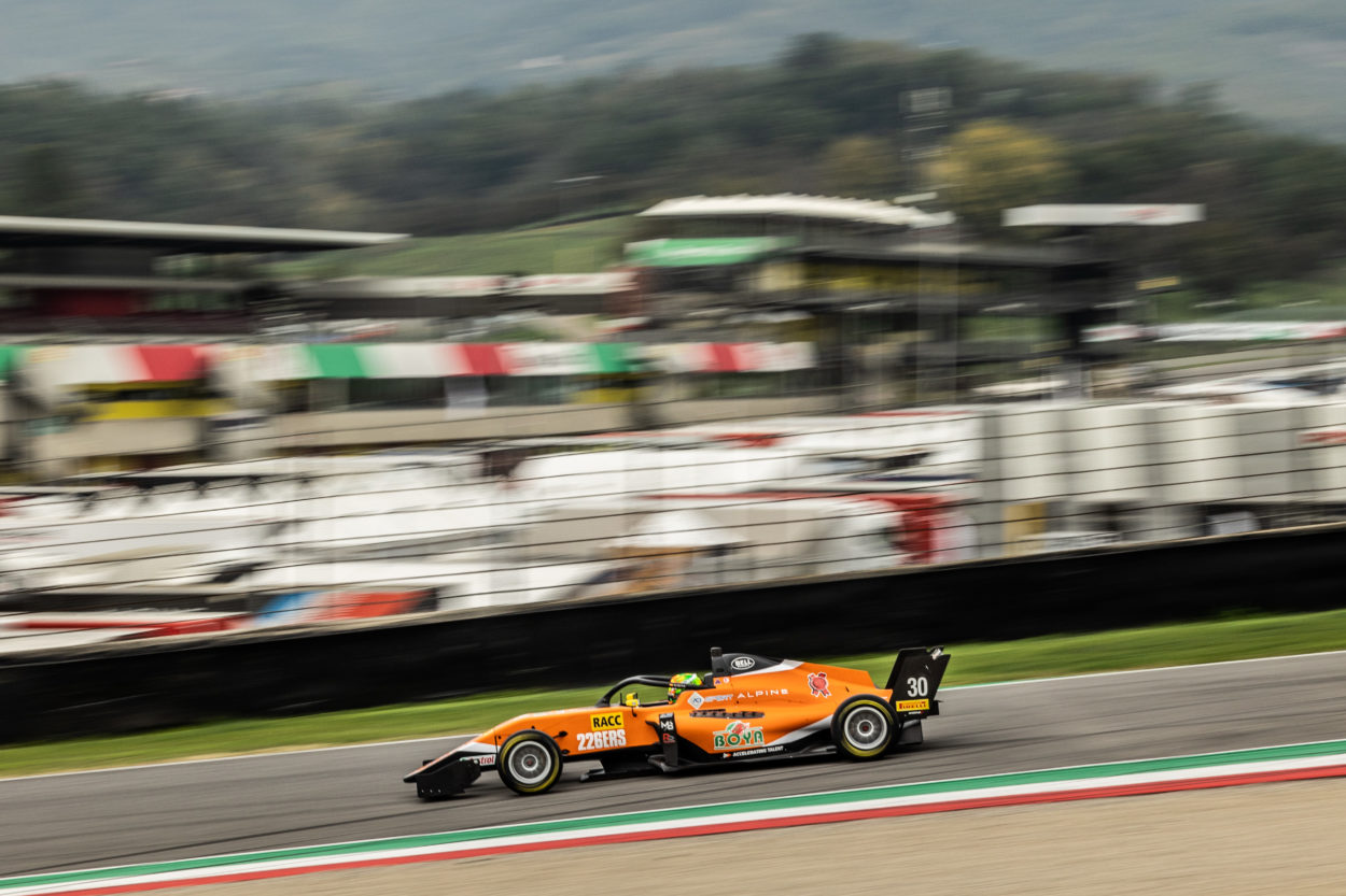 F3 | MP Motorsport promuove Mari Boya per il 2023 F3
