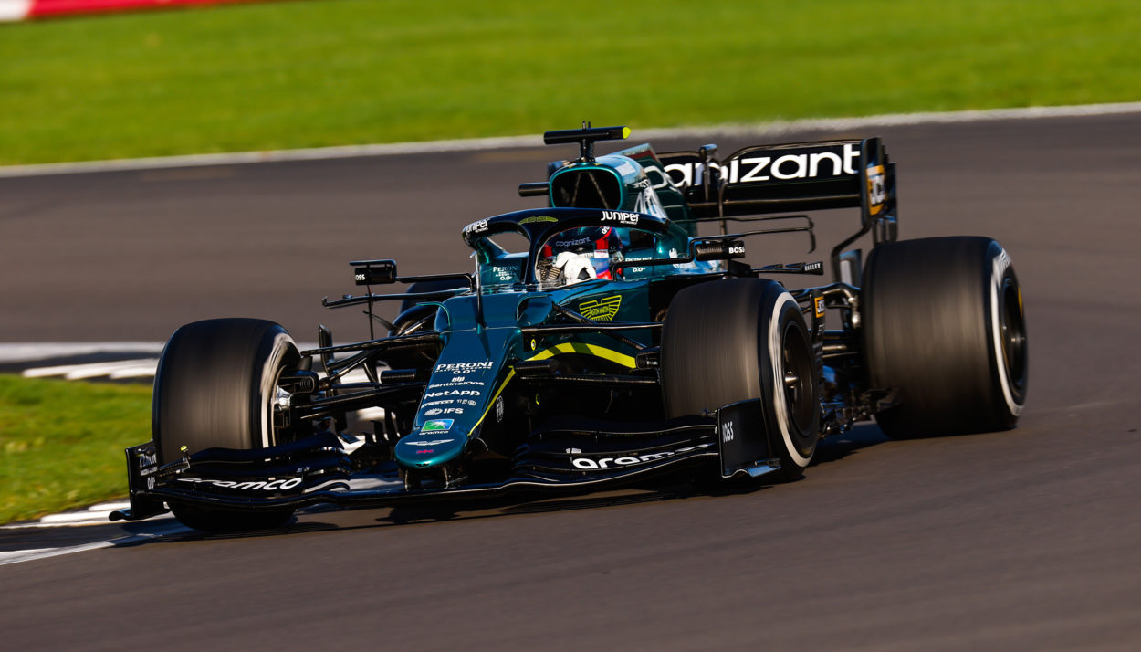 F1 | Drugovich al debutto con Aston Martin nelle FP1 di Abu Dhabi. Per lui primo shakedown a Silverstone con la AMR21 F1 | Drugovich al debutto con Aston Martin nelle FP1 di Abu Dhabi. Per lui primo shakedown a Silverstone con la AMR21