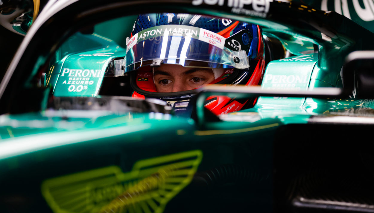 F1 | Drugovich al debutto con Aston Martin nelle FP1 di Abu Dhabi. Per lui primo shakedown a Silverstone con la AMR21 F1 | Drugovich al debutto con Aston Martin nelle FP1 di Abu Dhabi. Per lui primo shakedown a Silverstone con la AMR21