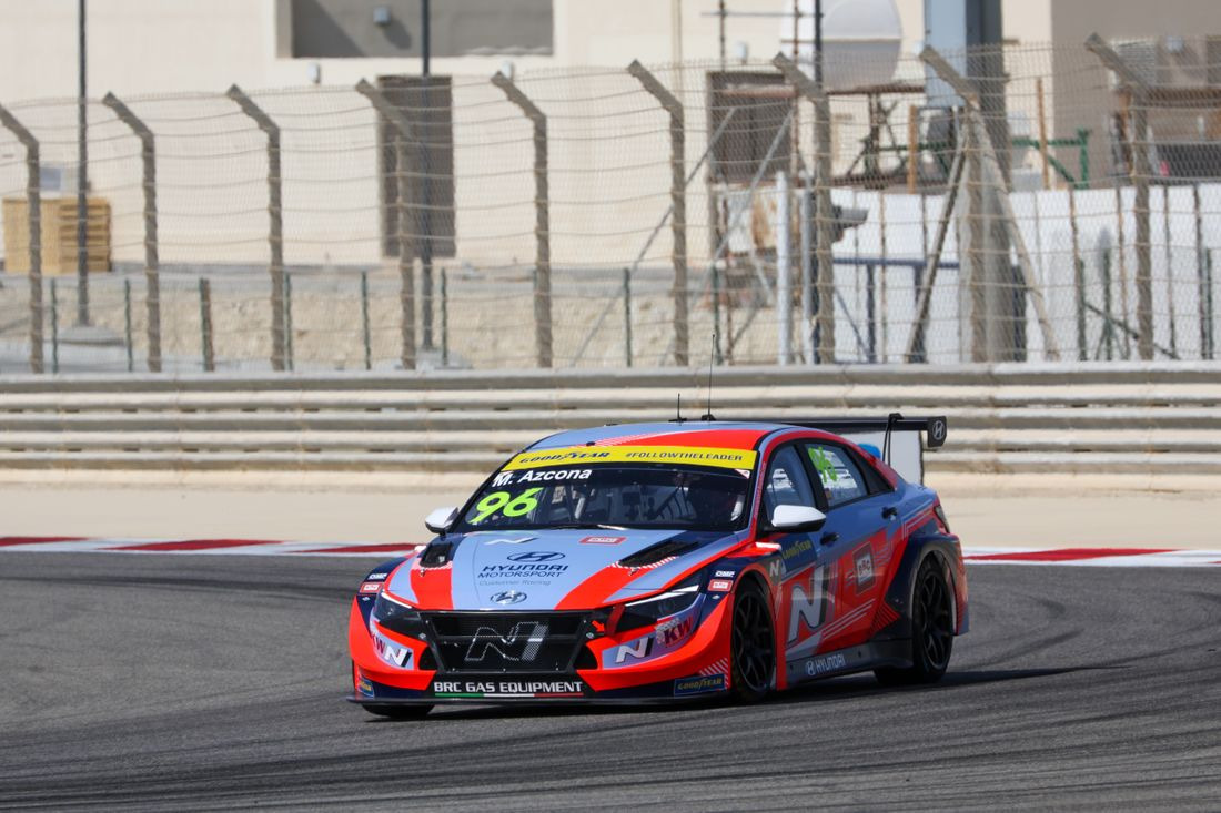 WTCR | GP Bahrain 2022, qualifiche: Azcona eccezionale sul giro secco, seconda pole stagionale