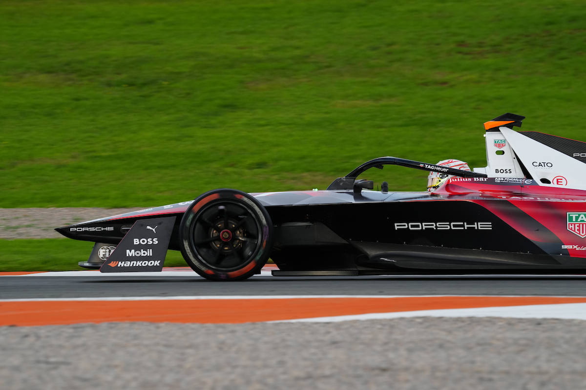 Formula E | Valencia Test 2022, i piloti in coro sulla vettura Gen3: "É molto più veloce, ma serve tempo per migliorare le prestazioni" Formula E