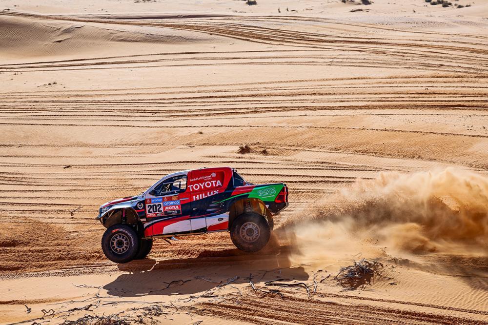 Dakar 2023 | Giorno 7: premio di consolazione per Yazeed Al Rajhi nella tappa di Al Duwadimi. Stage cancellata per moto e quad