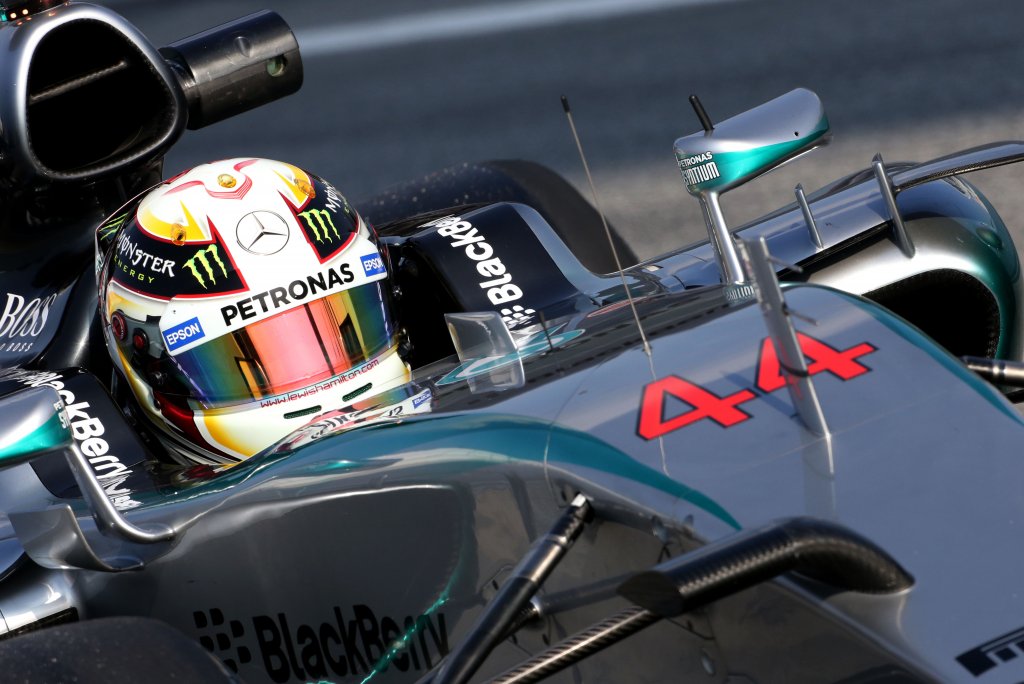 Gp di Gran Bretagna, qualifiche: Lewis Hamilton in pole davanti a Rosberg e Massa